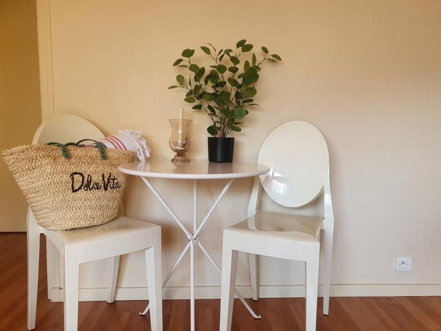 Le Garavan, Superbe Studio Vue Mer Et Vieux Menton Extérieur photo