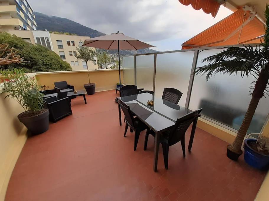 Le Garavan, Superbe Studio Vue Mer Et Vieux Menton Extérieur photo